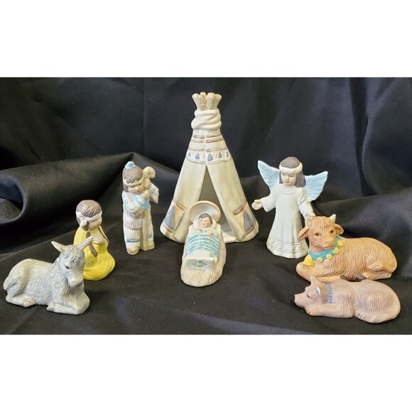 Christmas Around the World Indian NATIVE AMERICAN NATIVITY 8 pc set House Lloyd - Picture 2 of 16